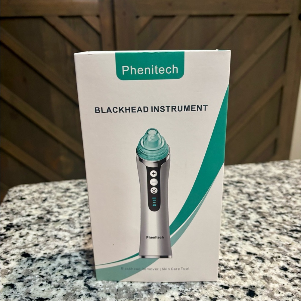 Phenitech Blackhead Instrument